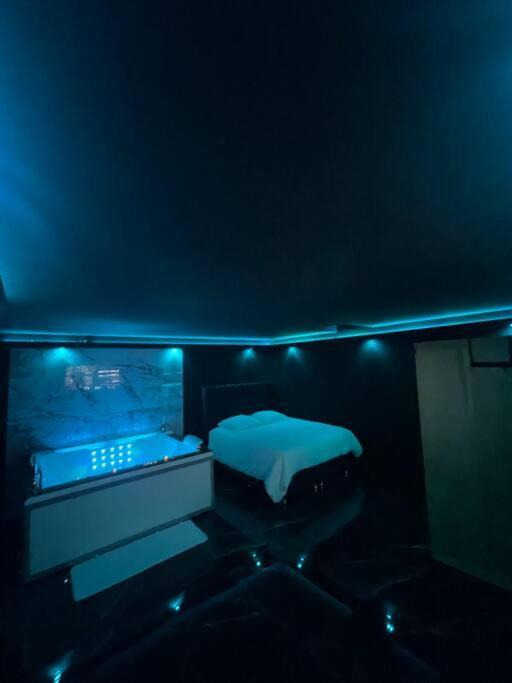 La Suite Prestige Jacuzzi,Sauna,Netflix,Disney Amiens Exterior photo